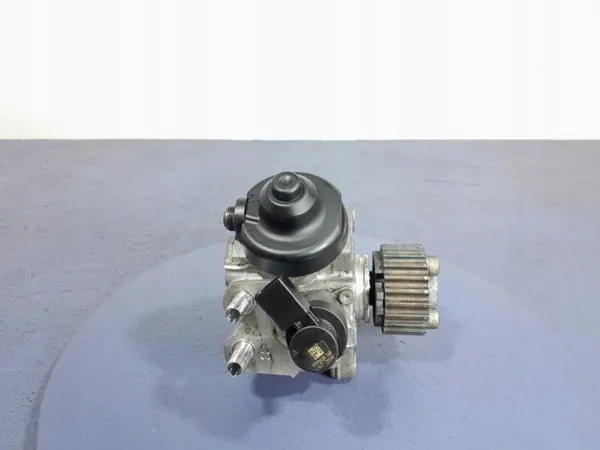 Pompe à injection OEM 03L130755AC pour Audi A6 C7 image 4