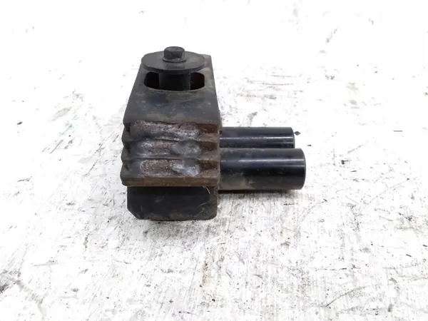 Support différentiel arrière Lexus RX III OEM JUR234879 image 4