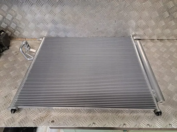 Ford OE AB3919710AB A/C Kondenseri image 8