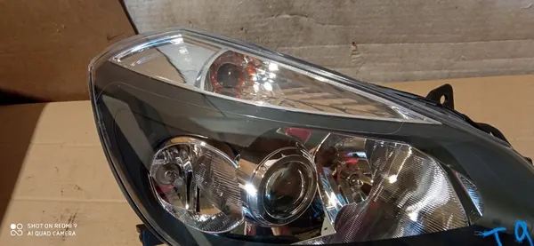 Alkuperäinen Oikea Etuvalaisin Renault Clio III image 3