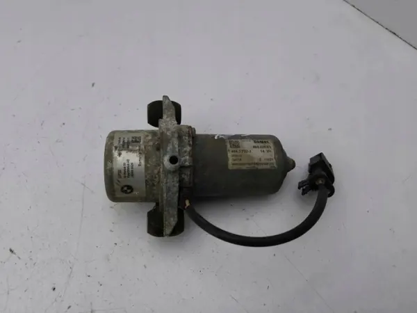 BMW Vakuumipumppu OEM 163480526 i3 2017 image 2