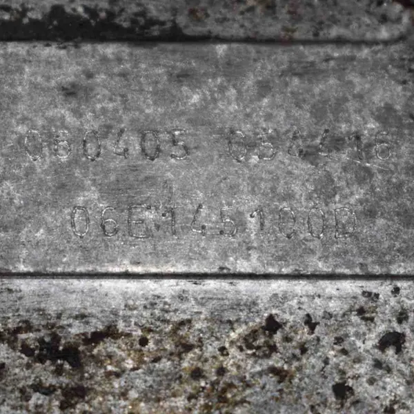 Imupumppu AUDI A6 (4F2, C6) 2.4L 2007 06E145100D image 3