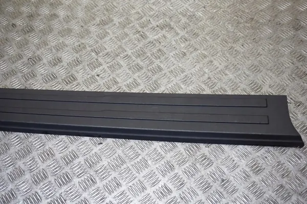OEM FL34-8429140-A Rechte Laderaumabdeckung Ford F150 image 4