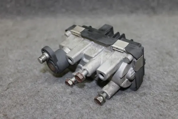 Actuateur Turbo BMW OEM 6NW010430-04 pour N47D20C image 4