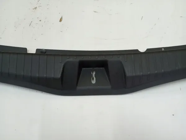 Dacia Jogger takavyön suojus OEM 849909482R image 3