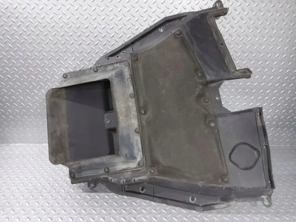 Moldura do capô Subaru Outback OEM 57253AL000 image 6
