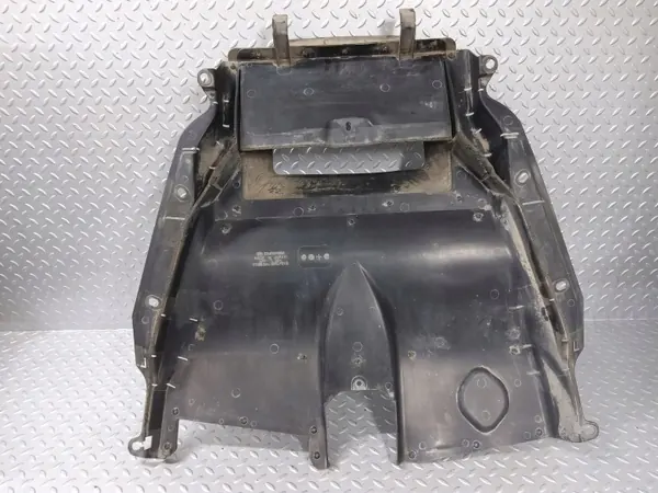 Moldura do capô Subaru Outback OEM 57253AL000 image 7