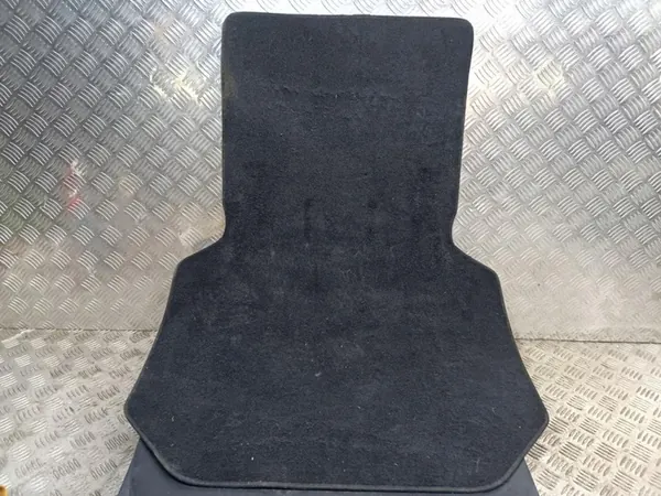 TESLA MODEL S Tavaratilan matto 1007325-00-C image 4