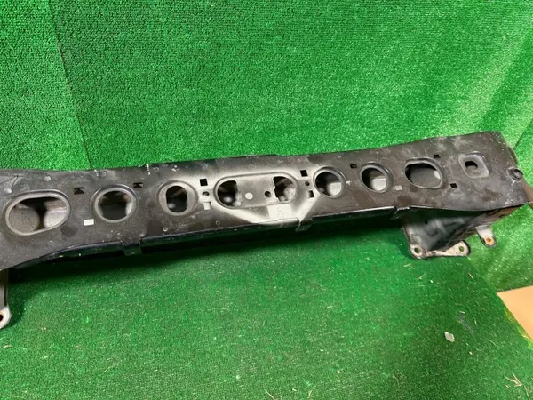 Framstötfångarbalk OEM F0C1-72803 Ford Focus MK3 image 4