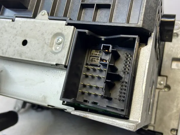 Rádio CD Mercedes OEM A1698705494 para W245/W169 image 7