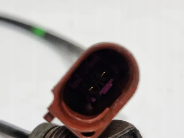 Volkswagen Transporter - Caravelle T6 2017 Abgastemperatursensor OEM image 3