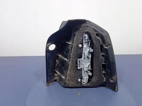 OPEL ZAFIRA B LUZ TRASERA IZQUIERDA 93190792 image 3