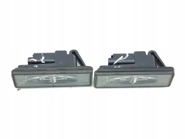 OEM 9815226680 Kentekenlamp Peugeot 3008 II - Gebruikt image 4