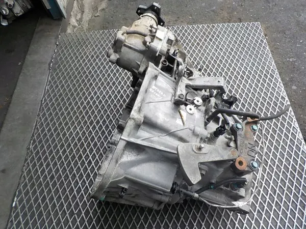 Boîte de vitesses Nissan OE JG71 pour Qashqai image 3