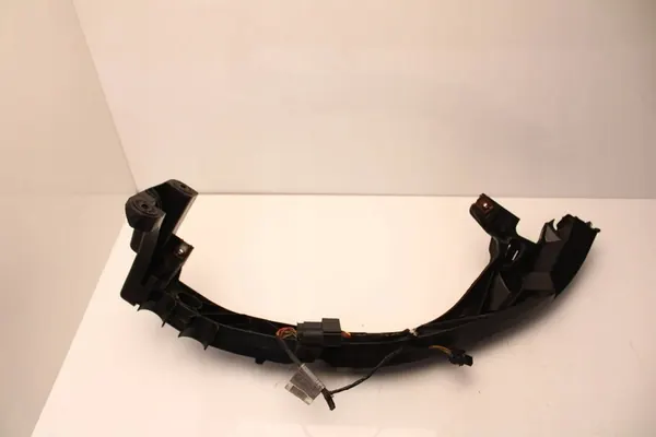 Deslizamiento de faro derecho BMW E87 7120824 image 2