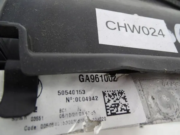 DODATKOWA CHŁODNICA WODY MASERATI LEVANTE M161 2,0T 2.9T image 8