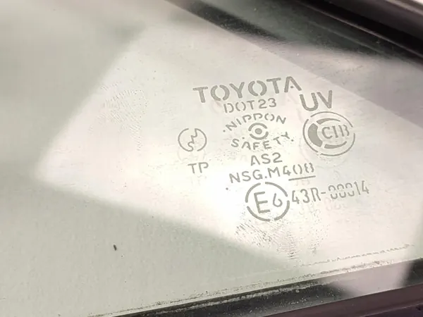 Seitentürglas OEM 6818933020 Links Hinten Toyota Camry image 3