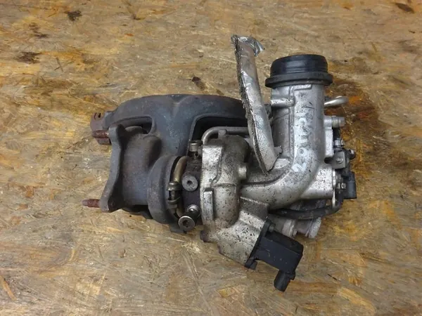 Turbokompressor AUDI A3 8P GOLF V EOS 2.0 TFSI 06F145701B image 5