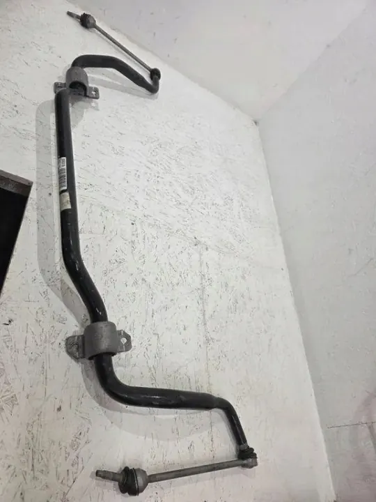 Etuvakautin OEM A2063231900 Mercedes image 3