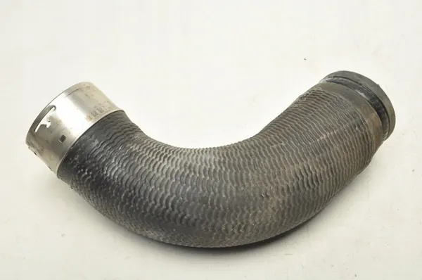 Volvo Intercooler-putki OEM 32222071 - Käytetty image 2