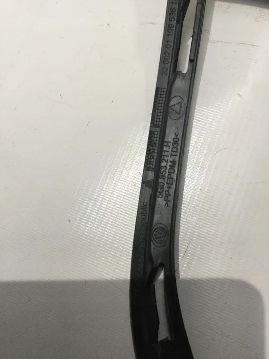Cornice fendinebbia sinistra Vw Golf VII 5G0853211H image 3
