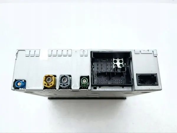 Audi DVD-vaihtaja OEM 4H0035664V A8 2011 image 5