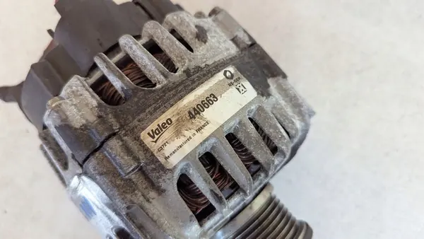 Vaihtovirtageneraattori Renault Trafic III 1.6 DCI image 2