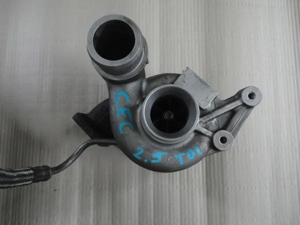 VW CRAFTER 2.5 TDI Spannerbeugel image 2