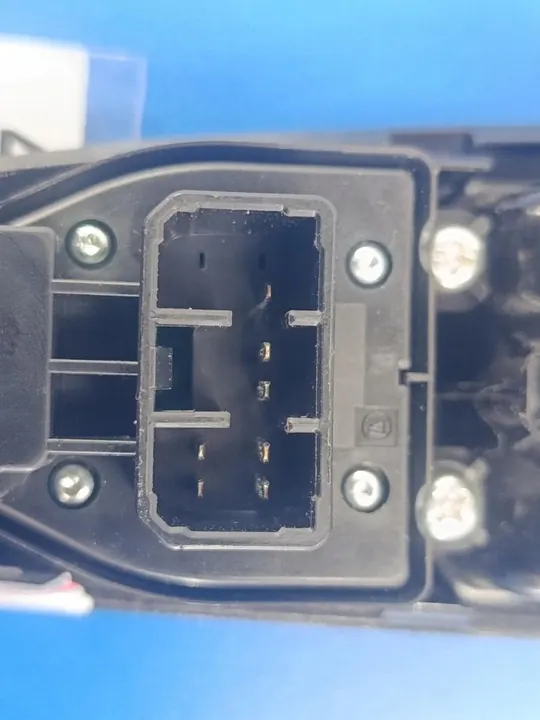 MAZDA 3 BK 06-09 Raam Schakelpaneel BN8F66350A image 4