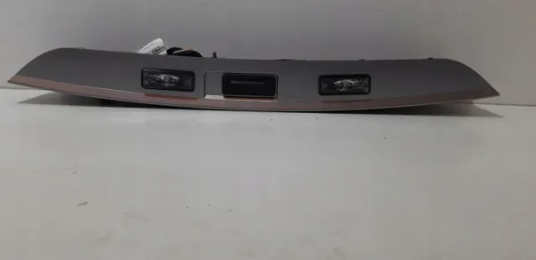 Ruban d'éclairage tableau de bord Peugeot 2008 II OEM 9828080180 image 4