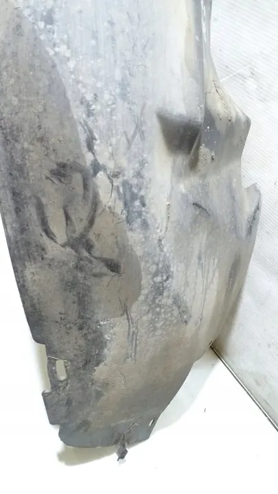 Front Right Wheel Arch Volkswagen Golf 1.3 image 5