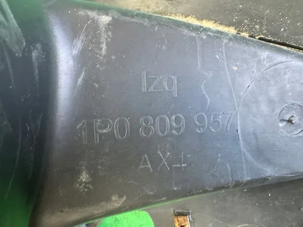 Front Left Wheel Arch 1P0809957 SEAT LEON II image 8