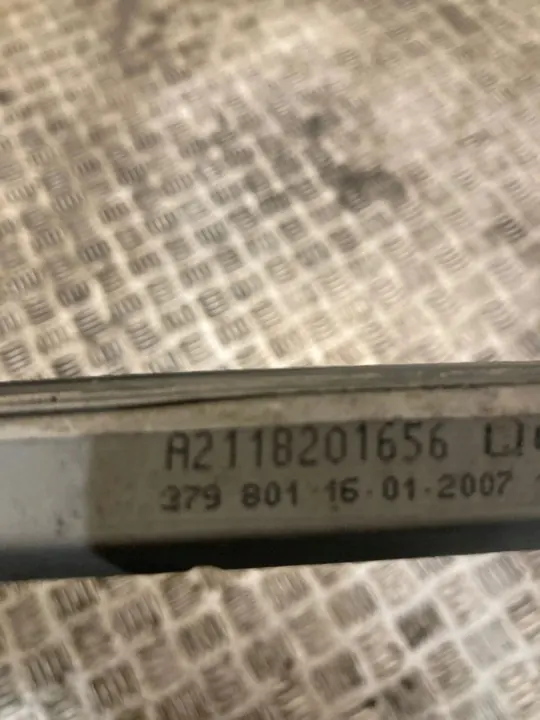 MERCEDES W211 LIFT KOMBI 3 LUZ DE FREIO image 4