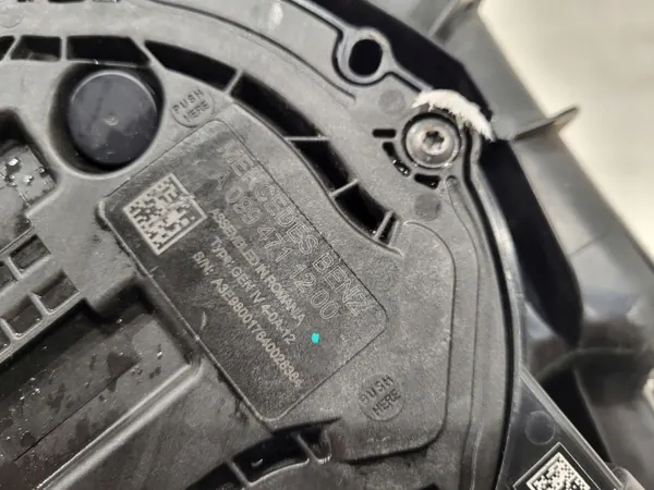 Tanque AdBlue usado OEM A2134709301 para Mercedes Classe E image 4