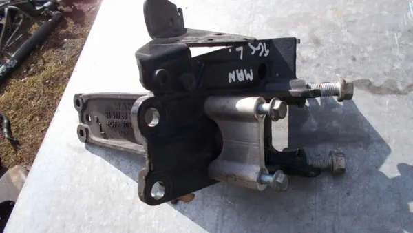 Attrape de cabine Wabco OEM 81.41720.3147 Côté gauche image 2