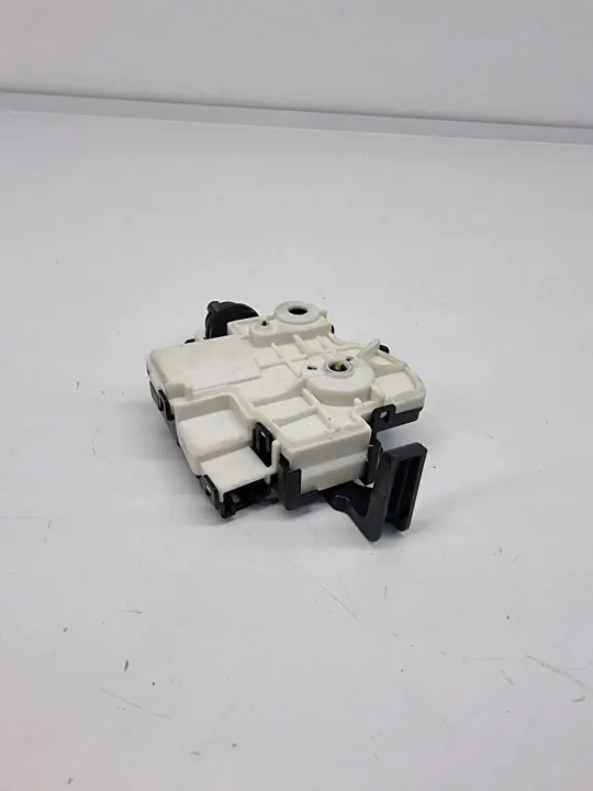 ESP18108 Heckklappen-Schlossaktuator für Toyota RAV4 image 3