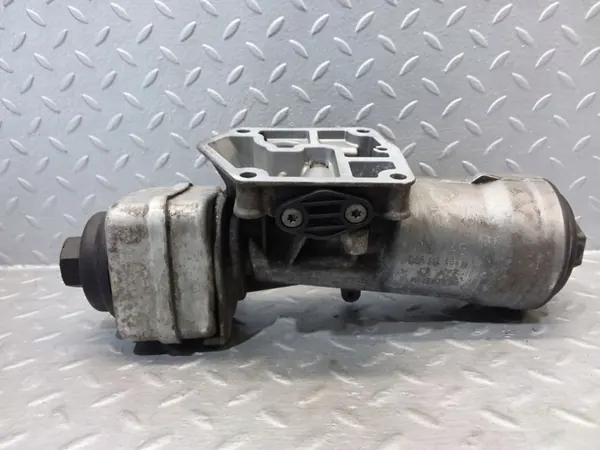 Skoda OE 045115389K Oliefilterbasis - Gebruikt image 5