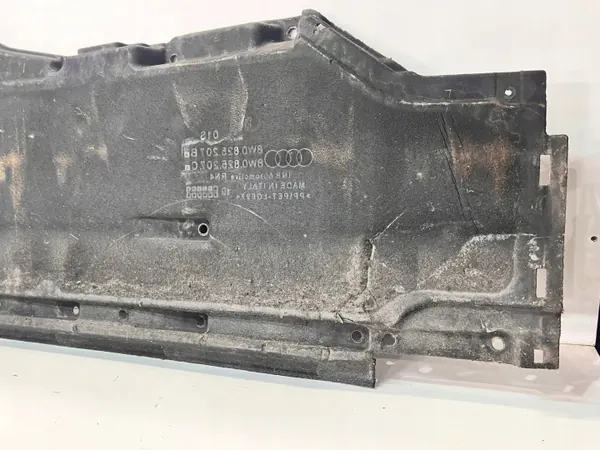 Vänster underredessköld OEM 8W0825207B för Audi A4 B9 image 6
