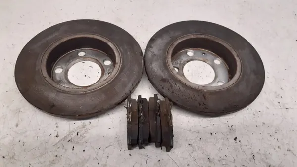 Pastilhas e discos travão traseiro Textar Audi A1 OEM image 3