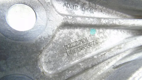 Moottorin tuki Volvo XC40 1.5 T3 32222101 image 3