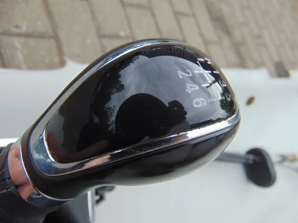 Manuaalivaihteiston valitsin Opel Astra IV J 1.7CDTI image 3