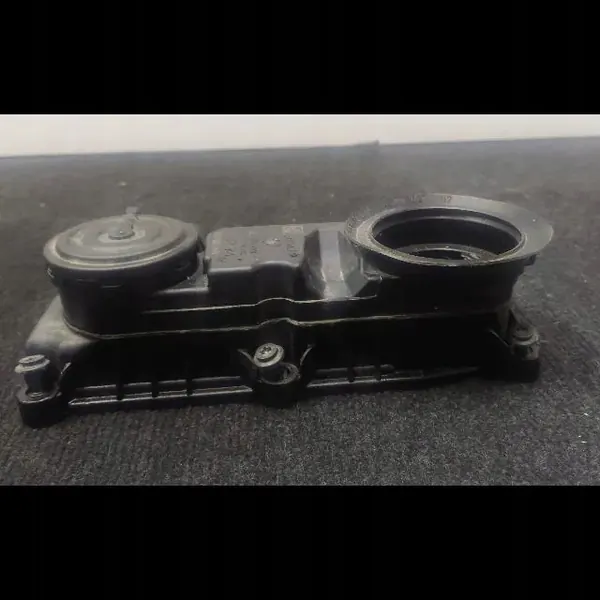 Öljytäyttökorkki OEM 06M103A01 Audi S4 B9 3.0 TFSI image 3