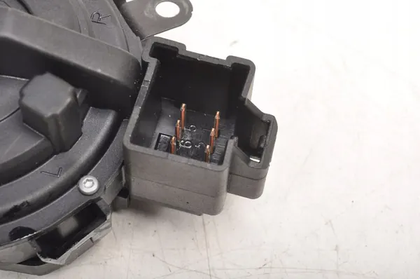 VOLVO S40 II V50 C30 C70 Sytytyskytkin 30768036 image 4