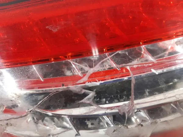 Luz Trasera Izquierda Porsche 997.631.411.05 image 5