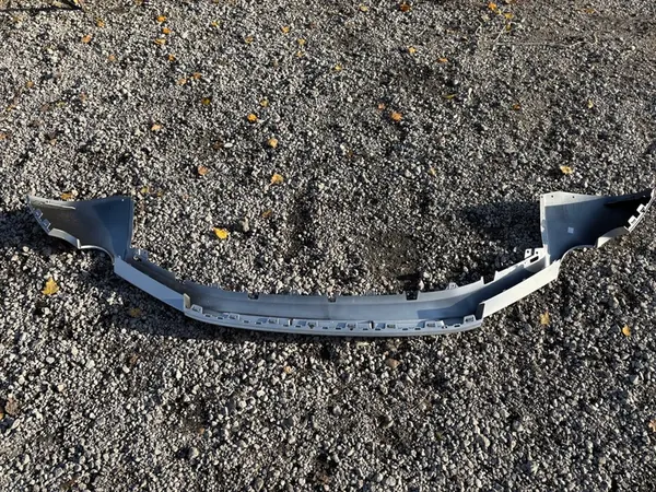 Audi Q7 Framskärmsspoiler 4L0807061A image 4