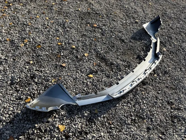 Audi Q7 Framskärmsspoiler 4L0807061A image 6