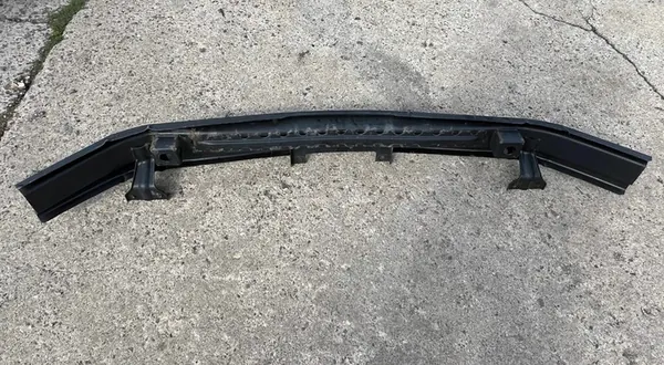 Framstötstöd för Mercedes Vito W447 image 2