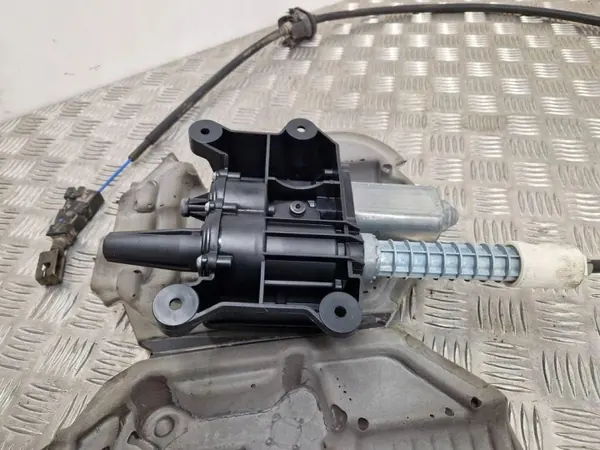 Moteur de frein à main OEM 9674619580 pour Citroën DS5 image 3