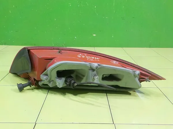 AUDI TT 8J 2.0 TFSI Luz Trasera Izquierda image 5