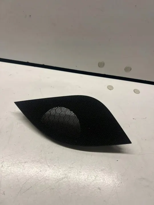 Grille de Subwoofer OEM YQP3935 pour Audi A4 S4 B9 image 2